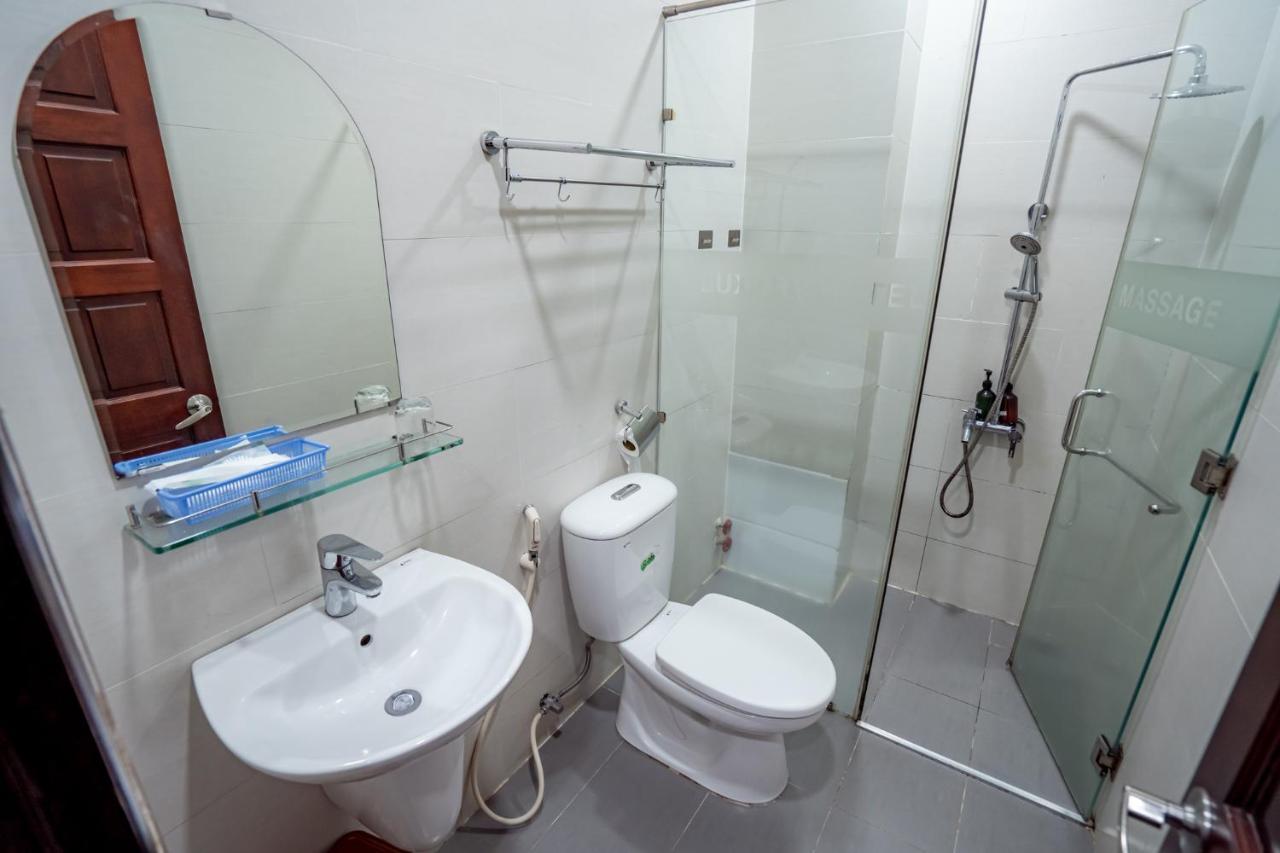 Luxury Hotel Hau Giang Ho Chi Minh City Bagian luar foto
